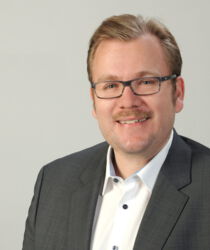 Dr. Sebastian Bruns