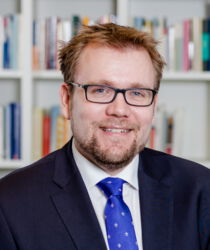 Dr. Sebastian Bruns
