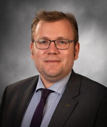 Dr. Sebastian Bruns