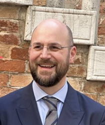 Dr. Francesco Zampieri